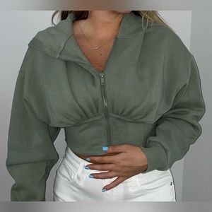 Forever 21 Cropped Green Jacket - Medium